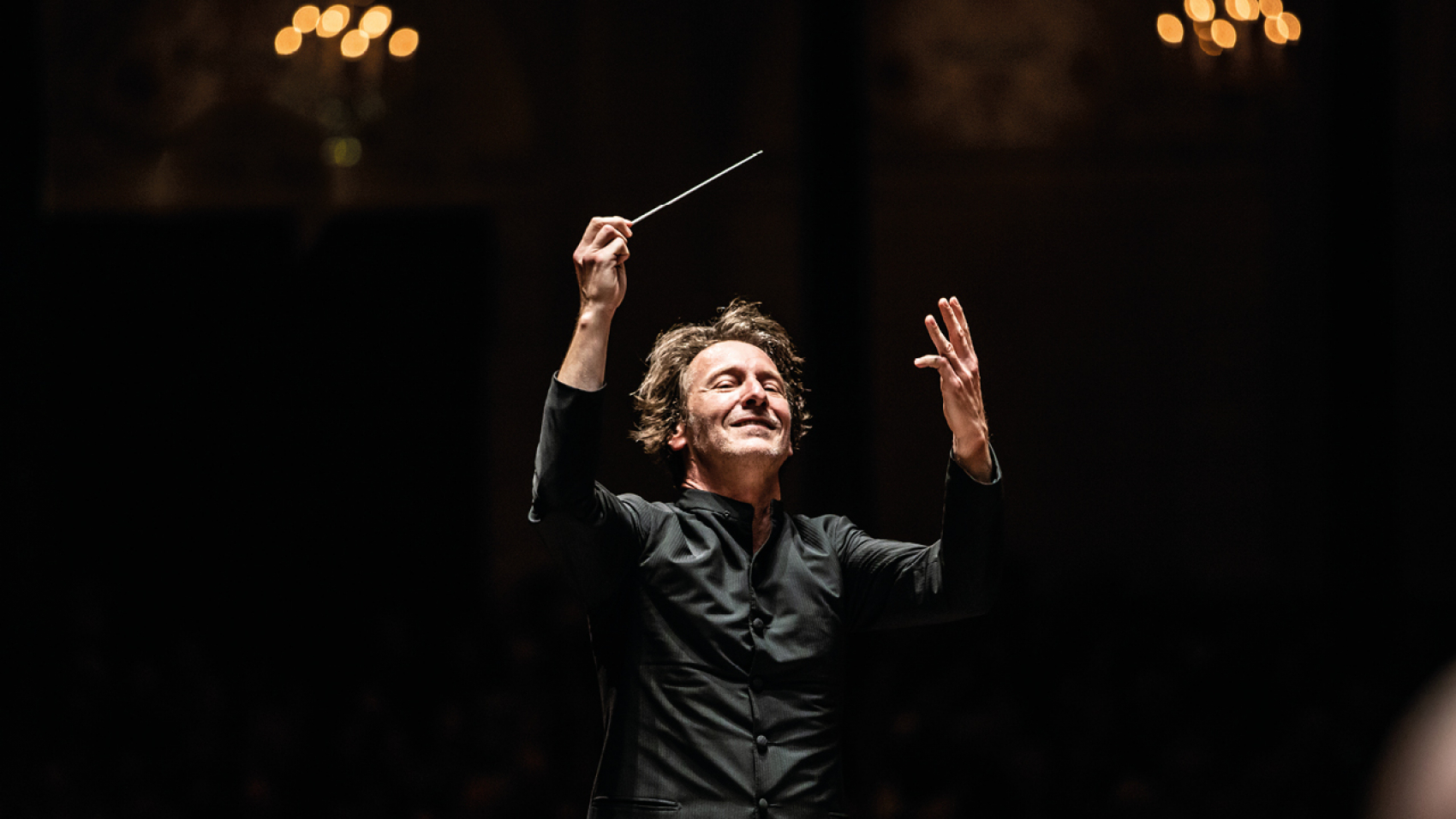 Marc Albrecht voltooit Mahler-cyclus