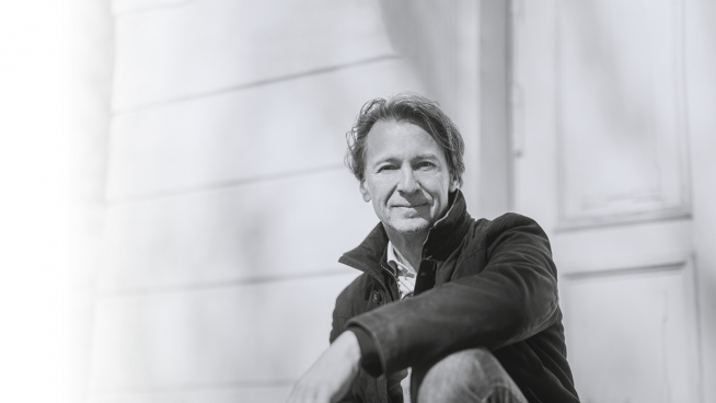 Marc Albrecht en Daniel Lozakovich in Ligeti, R. Strauss en Bruch